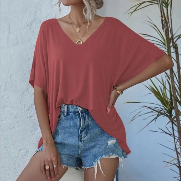 Classic Dolman Sleeve Oversized Top - Picture 3 of 7